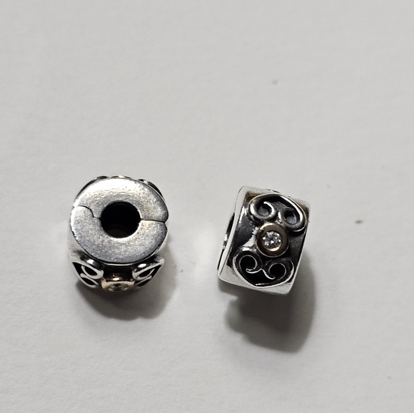 Pandora Retired Two-Tone Double Heart Diamond Clips 790382D - Picture 3 of 4